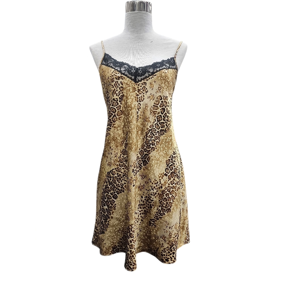 Gilligan & O'Malley Brown Black Chemise with Lace Trim